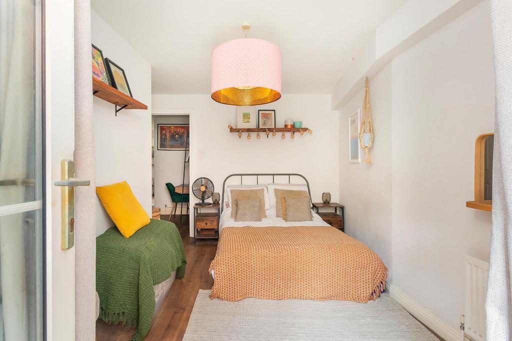 FP1 WHS - Bedroom B.jpg