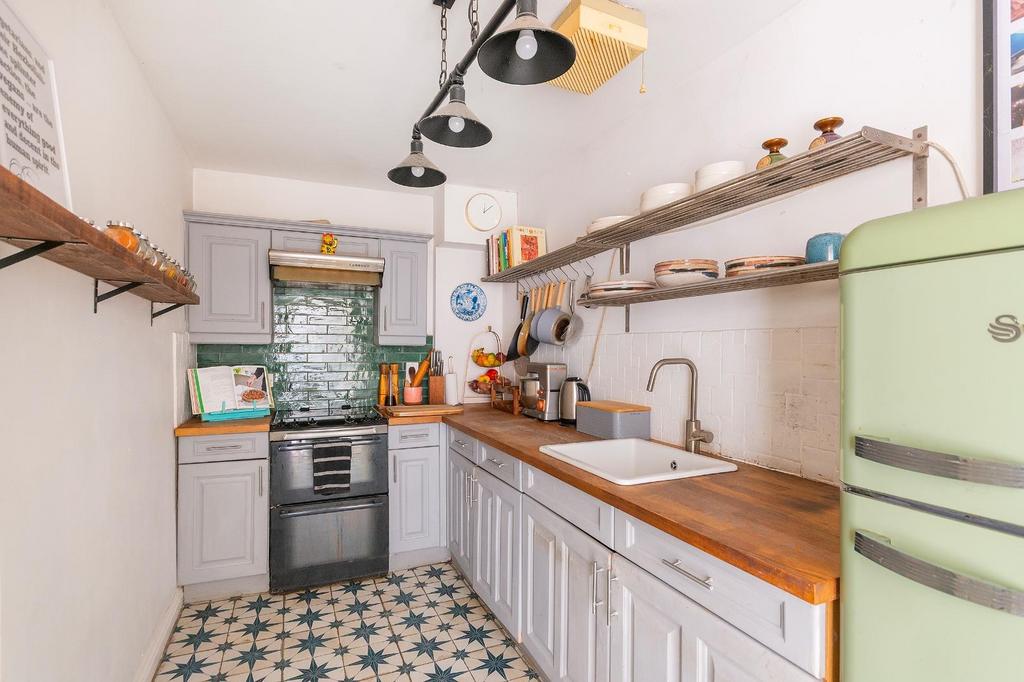 FP1 WHS - Kitchen D.jpg