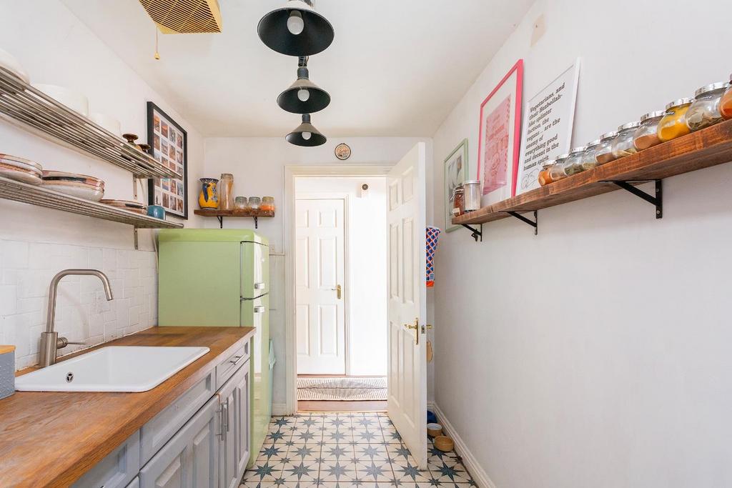 FP1 WHS - Kitchen C.jpg