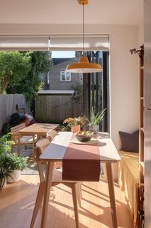 29 Third Avenue, London, E17 9QJ