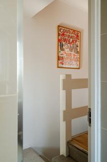 Flat 2, 1 Chichester Road, London, E11 3LH