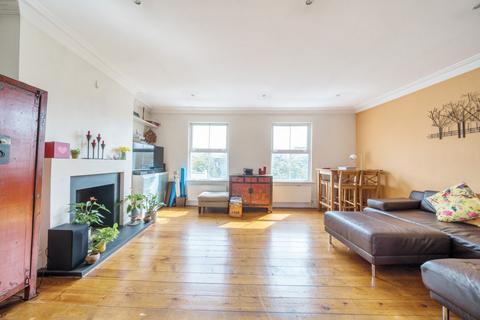 3 bedroom apartment for sale, Wendell Road, London