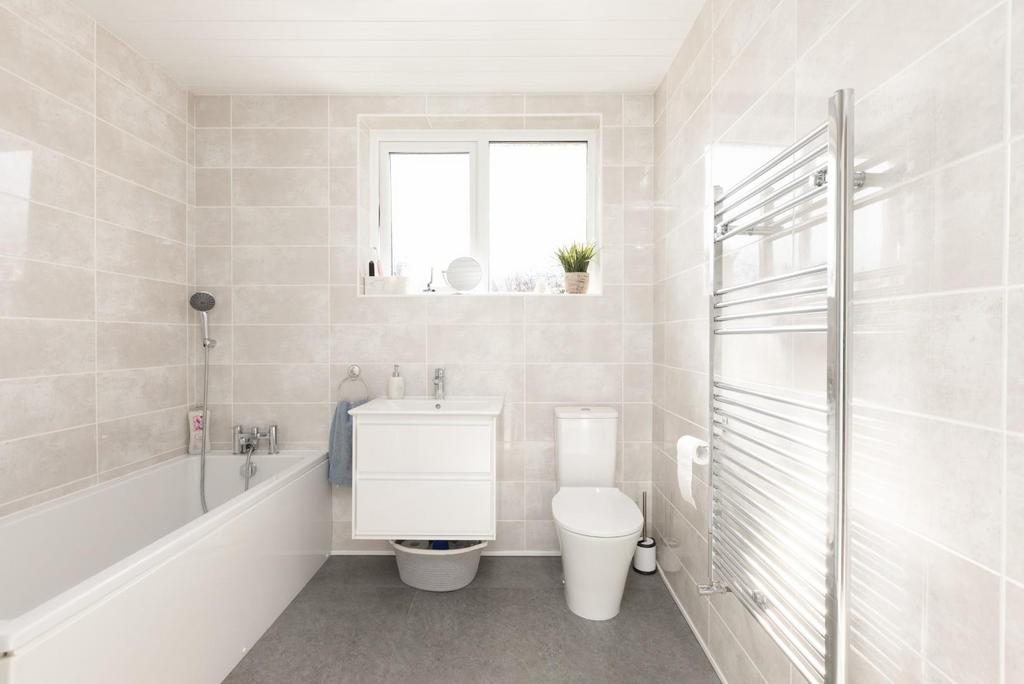 1a Rookery Road, BS4--2.jpg
