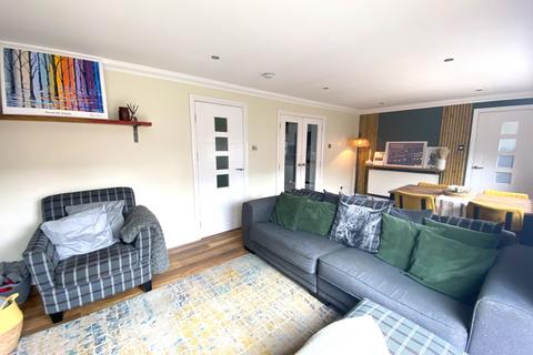 3 bedroom terraced house for sale, Cedar Road, Cumbernauld G67