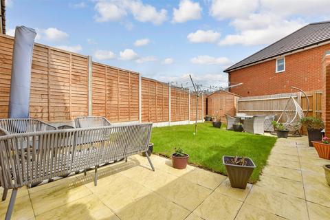 3 bedroom end of terrace house for sale, Whitfield, Whifield, Dover, Kent