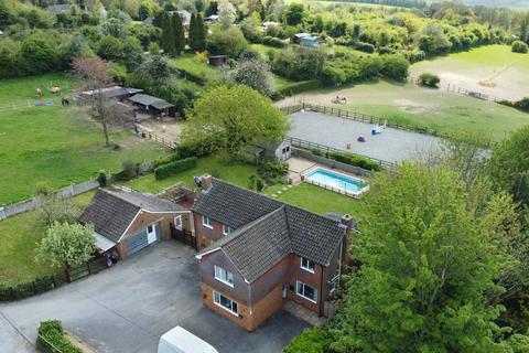 4 bedroom detached house for sale, Kits Coty Farm, 87 Salisbury Road, Aylesford Kent ME20 7EW