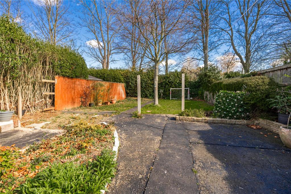 Garden (2)