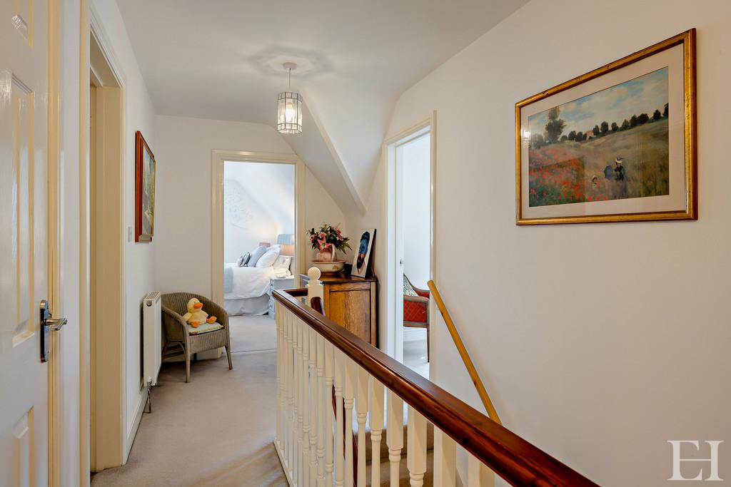 8643242-interior WM07-800