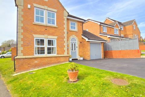 4 bedroom detached house for sale, Burghley Walk, Shipley, BD18
