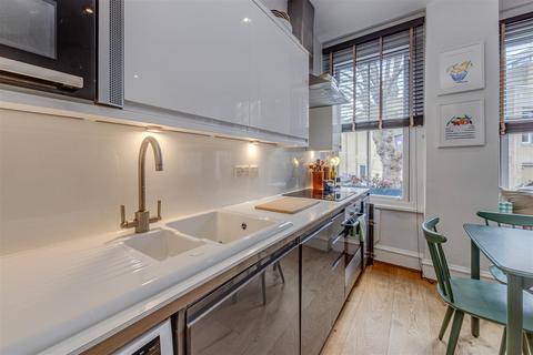 2 bedroom flat for sale, Fleet Road, Hampstead