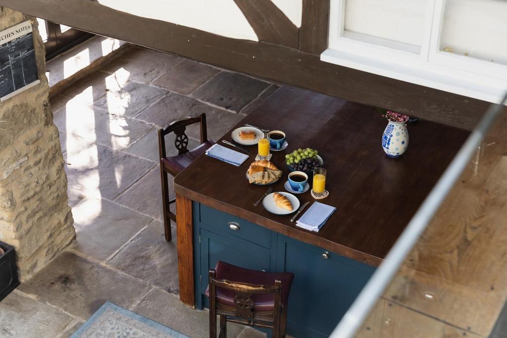 KITCHEN VIEW FROM GLAZED LANDING.jpg