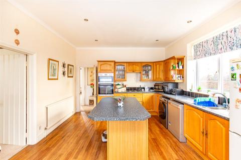 6 bedroom detached house for sale, Woodland Road, Somerset BS23