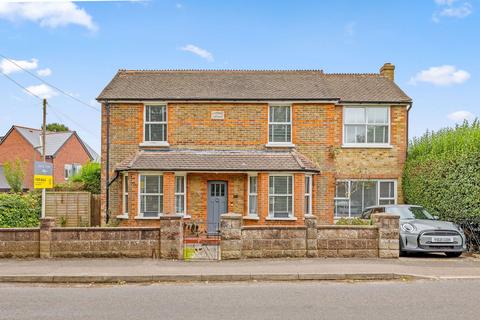 4 bedroom detached house for sale, Chelsham Road, Warlingham CR6
