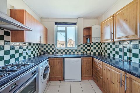 4 bedroom flat for sale, Vauxhall Street, London SE11