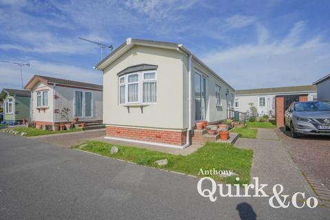 1 bedroom park home for sale, Creek Road, Canvey Island, SS8