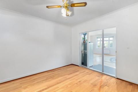 3 bedroom semi-detached house for sale, Montagu Road, London, N18