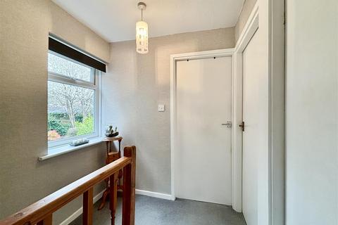 10 Ashfield Road, Thornton, Bradford, BD13 3PN