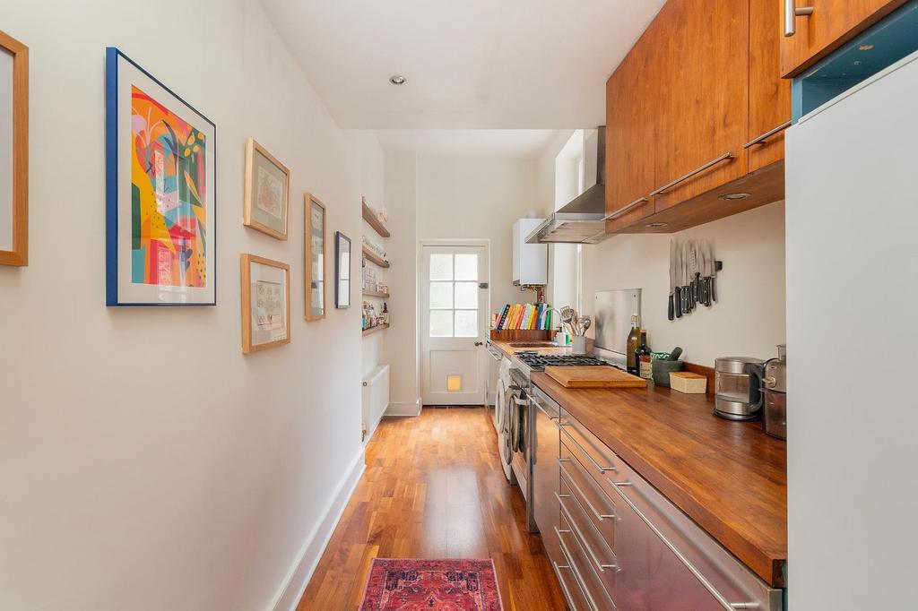 GF5 FDSHS - Kitchen B.jpg