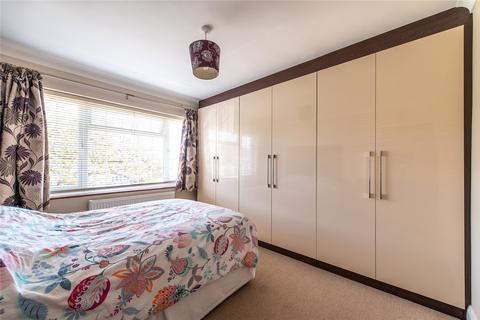 3 Miller Road, Gravesend, DA12 4TP