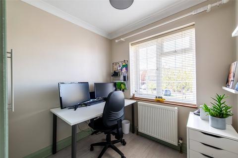 3 Miller Road, Gravesend, DA12 4TP