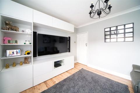 19 Vicarage Lane, Gravesend, DA12 4TF