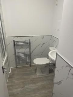 1 bedroom flat to rent, 92 Causeyside St, Flat 1/3, Paisley, PA1 1TX