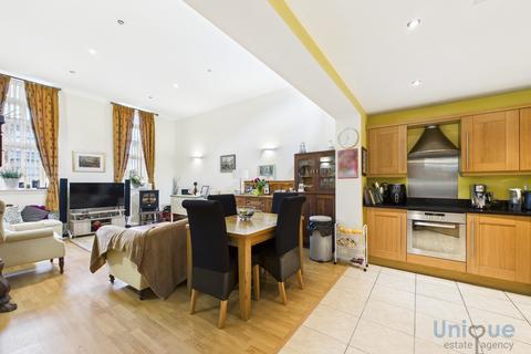 1 bedroom apartment for sale, Queens Manor,  Lytham St. Annes, FY8
