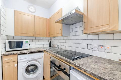 1 bedroom flat for sale, Park West, Hyde Park Estate, London, W2