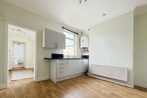 12 Belmont Terrace, Thorne, Doncaster, DN8 5ED