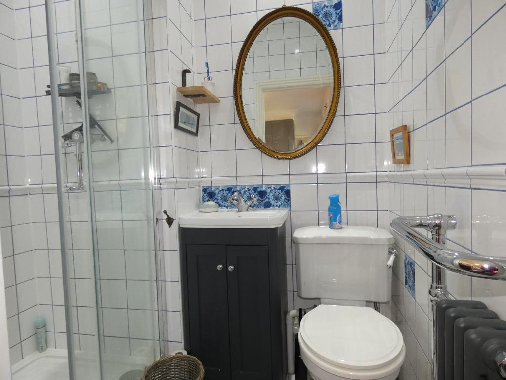 Bedroom One En-suite