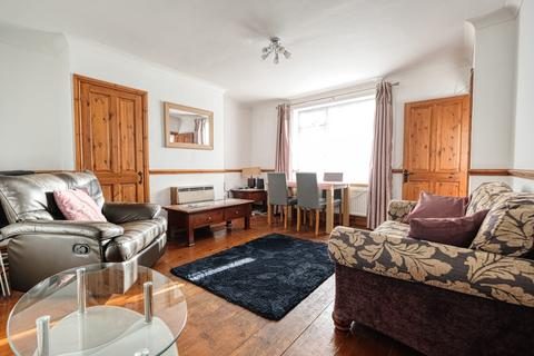 16 Cadge Close, Norwich, NR5 8DE
