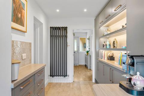 105 Littleheath Road, South Croydon, CR2 7SL