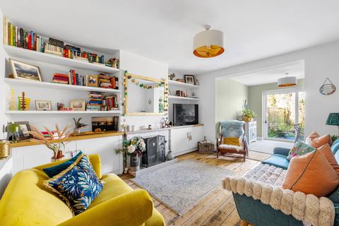 105 Littleheath Road, South Croydon, CR2 7SL