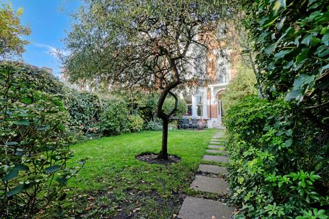 6 bedroom terraced house for sale, Clapham Common Northside, London, SW4