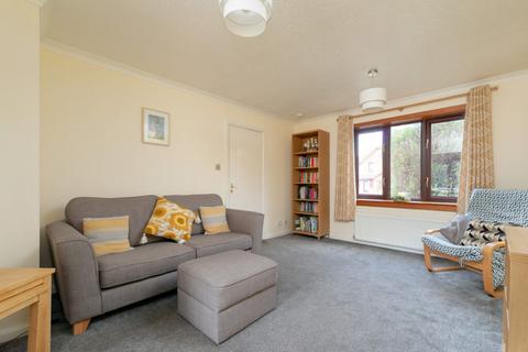 10 Corbieshot, Edinburgh, EH15 3RY