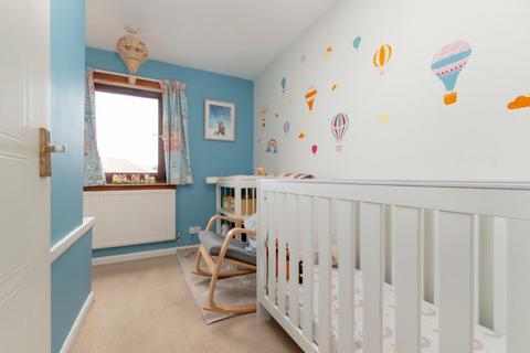 10 Corbieshot, Edinburgh, EH15 3RY