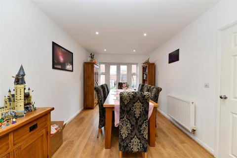 undefined, Haybluff Drive, Stevenage