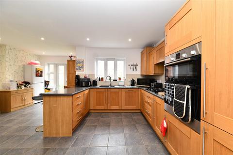 undefined, Haybluff Drive, Stevenage