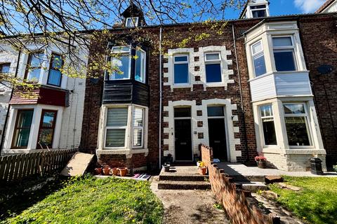 1 bedroom flat for sale, Grafton Road, Whitley Bay NE26