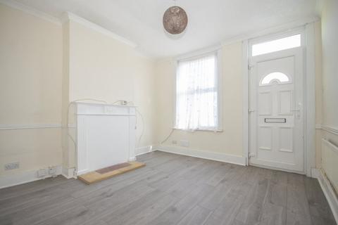 3 bedroom terraced house for sale, Unity Street, Sittingbourne, ME10 1HX