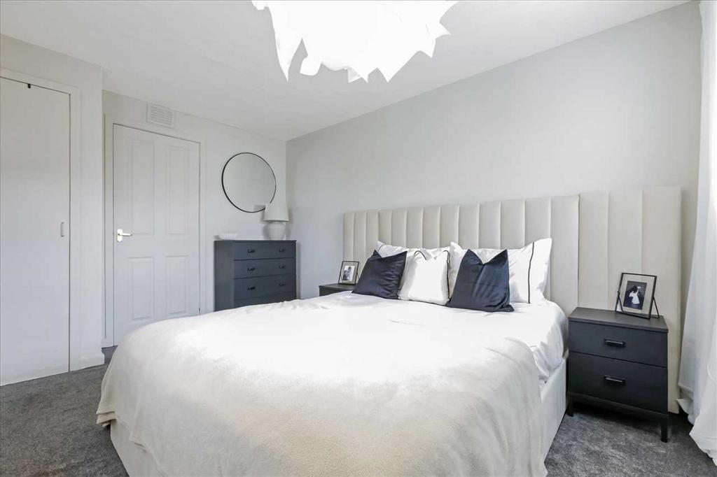 Bedroom Two (2)