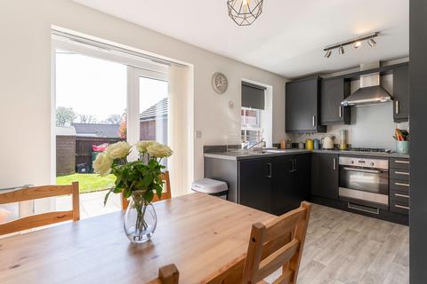 16 Chapel Walk, Penygarn, Pontypool, NP4 8AX