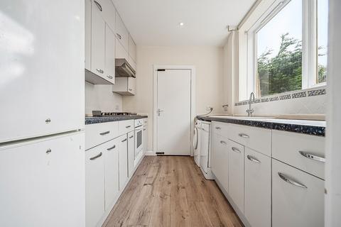 3 bedroom semi-detached house to rent, Gordon Drive , Netherlee, Glasgow, G44 3TN