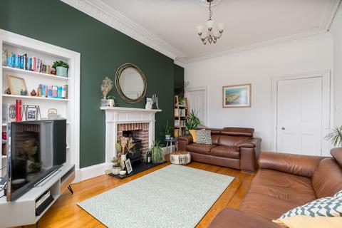 82/6 Ashley Terrace, Edinburgh, EH11 1RT