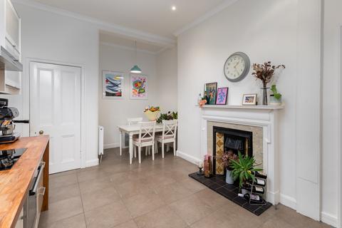 82/6 Ashley Terrace, Edinburgh, EH11 1RT