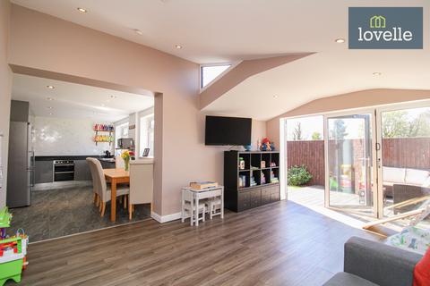 3 bedroom semi-detached house for sale, Ludgate Close, Waltham DN37