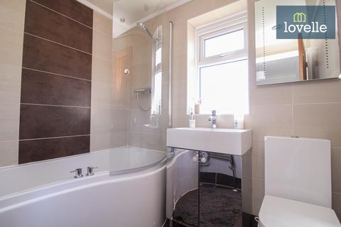 10 Ludgate Close, Waltham, Grimsby, DN37 0LX