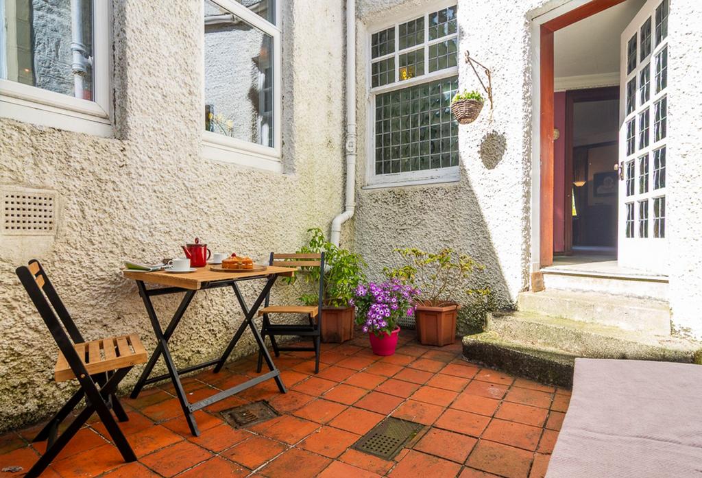 Internal courtyard entrance