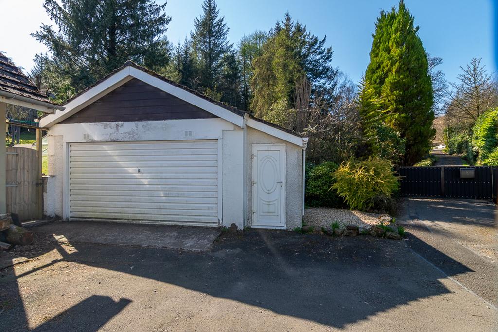 Double garage