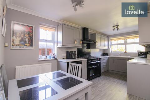 undefined, Yews Lane, Laceby DN37